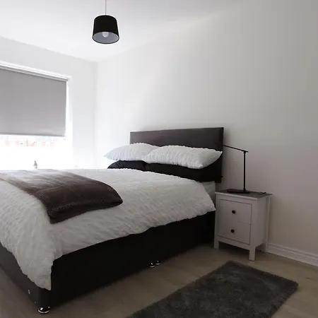 Hillwood Court By Horizon * Thornaby on Tees