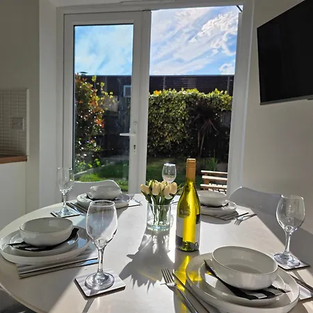 Hillwood Court By Horizon *
